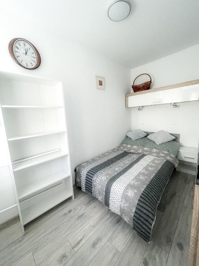 Apartamentyprzymorzu Marytka W Centrum Blisko Morza Kołobrzeg Esterno foto